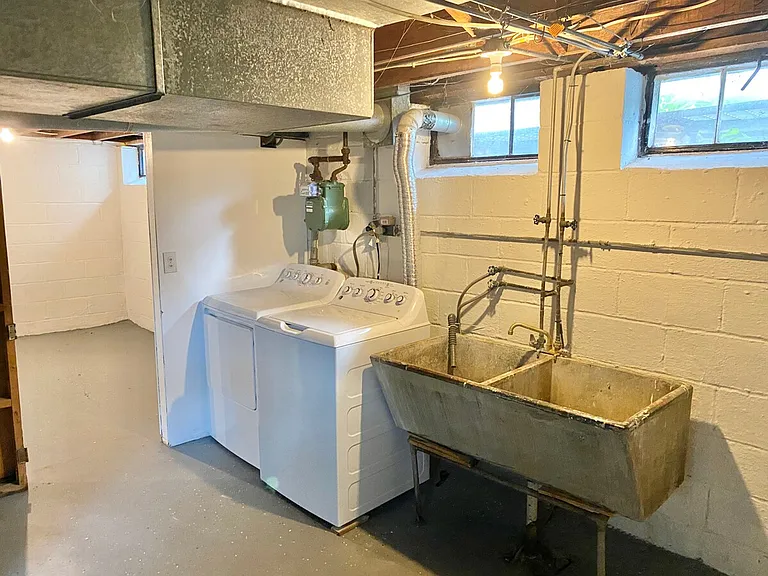 Laundry Room Cabinet