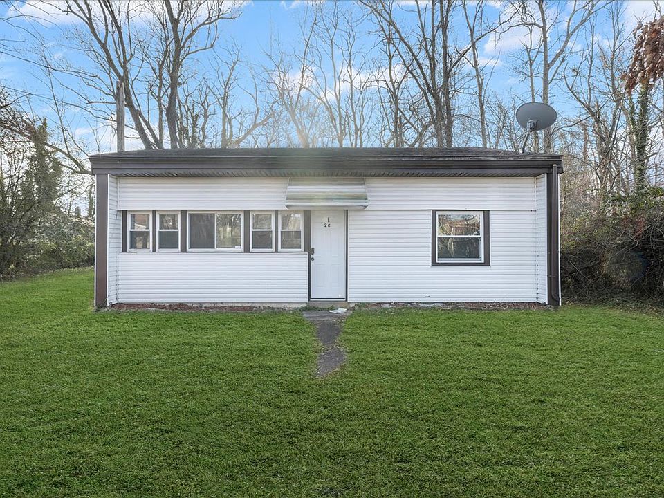 1st image of 28 Crescent Dr