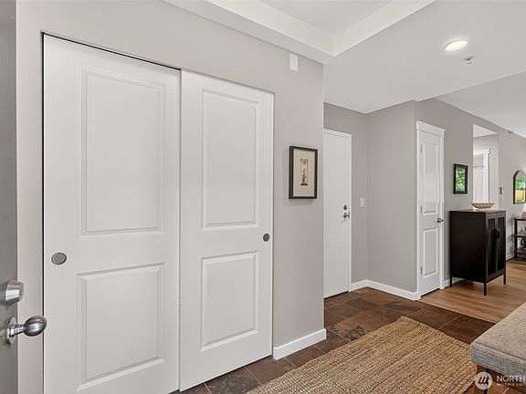4th image of 200 W Comstock Street #102