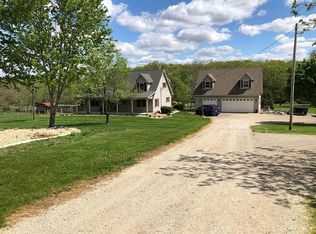 11788 Fox River Dr, Newark, IL 60541