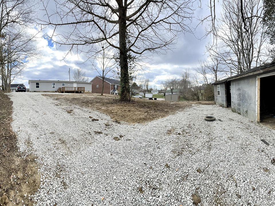 182 Glory St, Irvine, KY 40336 Zillow