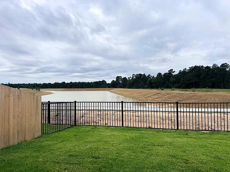 16246 Parish Pointe Ct — Photo 31