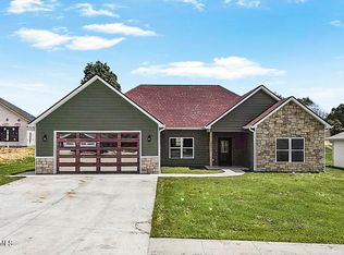 10872 Country Aire Meadows Ct, Holts Summit, MO 65043