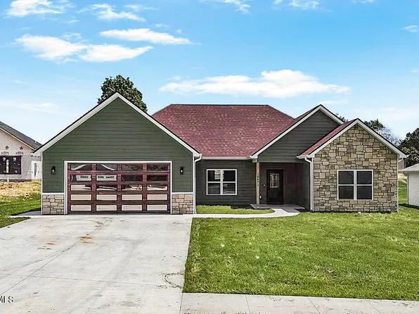 10872 Country Aire Meadows Ct, Holts Summit, MO 65043