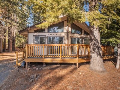 1644 Crystal Air Dr, South Lake Tahoe, CA, 96150