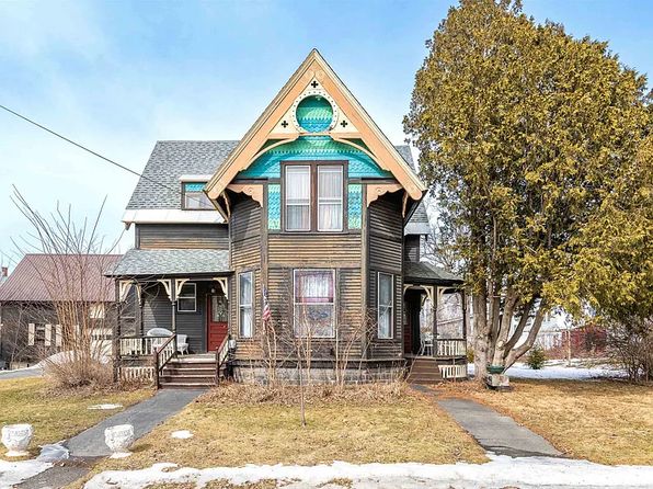 19 Pine St
