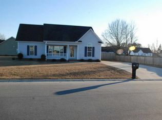 1913 Bell Arthur Crossing Dr, Greenville, NC 27834