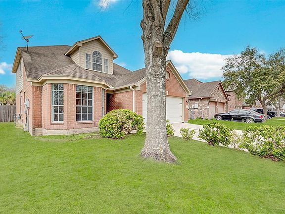 2nd image of 1914 Wildwood Ridge Dr