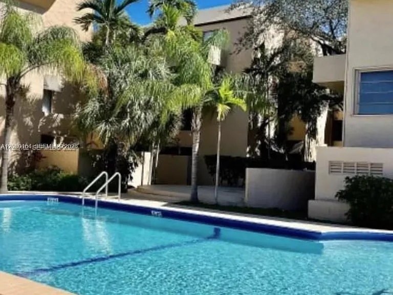 10801 SW 109th Ct #D412 — Photo 15