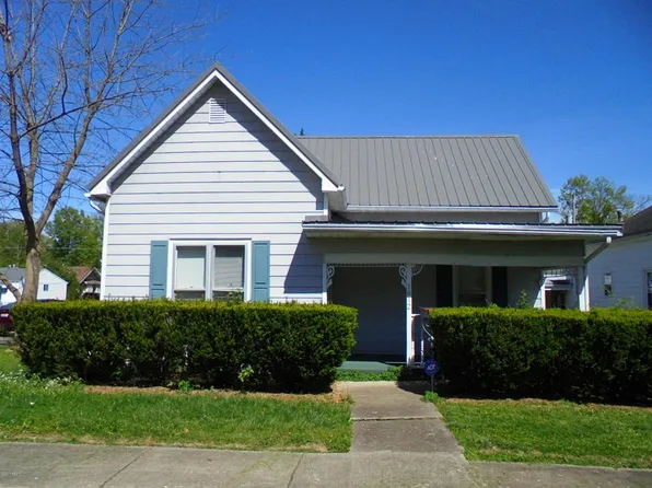 1812 Pine St, Eldorado, IL 62930