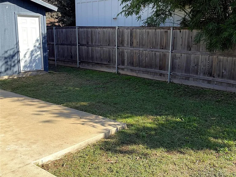 1804 Garden St #B — Photo 14