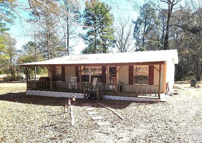1st image of 270 Harmony Rd
