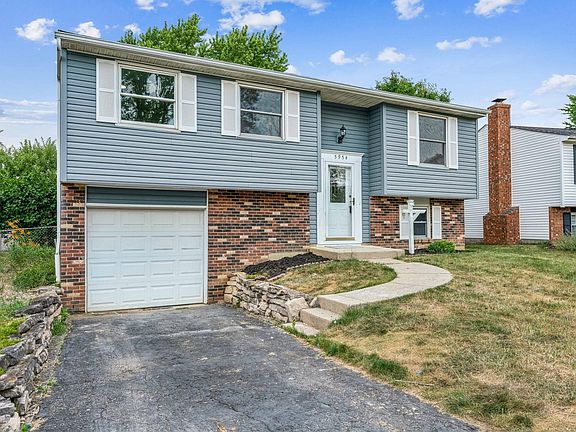 3rd image of 5954 Aralia Ct
