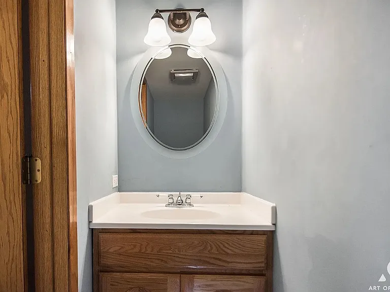 521 Milton Dr — Photo 5