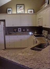 4th image of 2835 Canterbury Cir