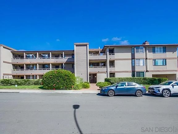2nd image of 3130 Avenida De Portugal APT 203