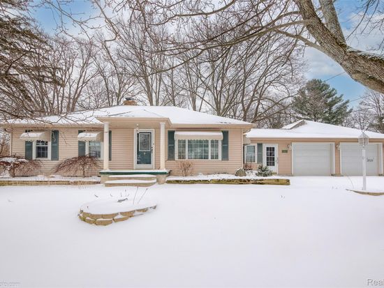 11026 Varna St, Clio, MI 48420
