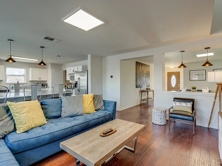 1394 Saltillo St #1394 — Photo 32