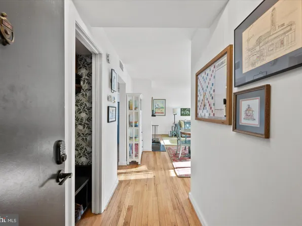 2234 Washington Ave APT 302, Silver Spring, MD 20910