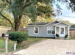 210 Leslie St, Denham Springs, LA 70726