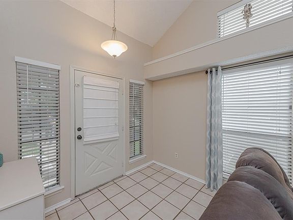 4th image of 4759 Wineberry Dr