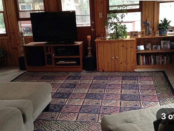 5th image of 1042 Kane Drive