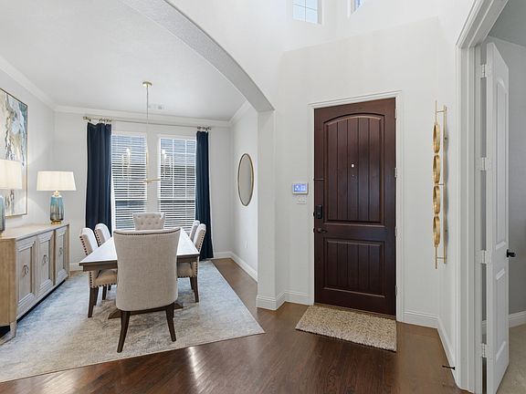 3rd image of 12925 Brook Ridge Dr