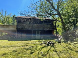 9327 Dow Rd, Freedom, NY 14065