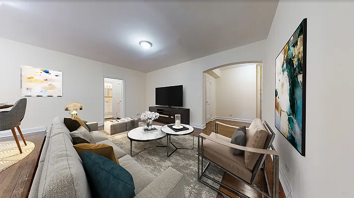 Rented by Bond New York | media 13