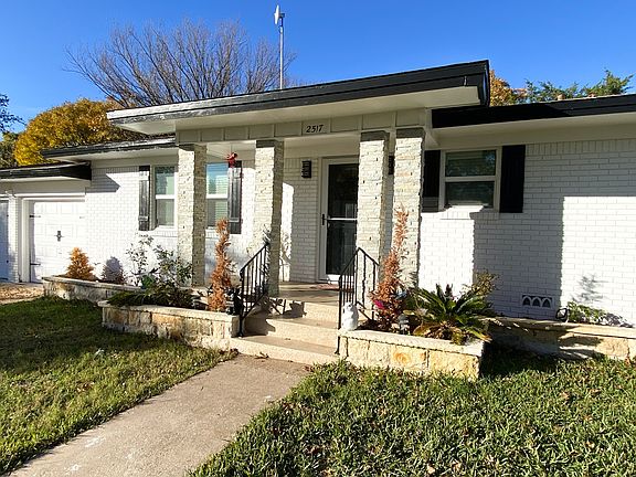 2nd image of 2517 Mears Dr