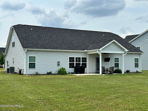 4th image of 501 Seashore Street