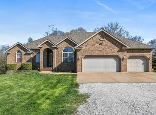 1105 Homestead Rd, Rogersville, MO 65742