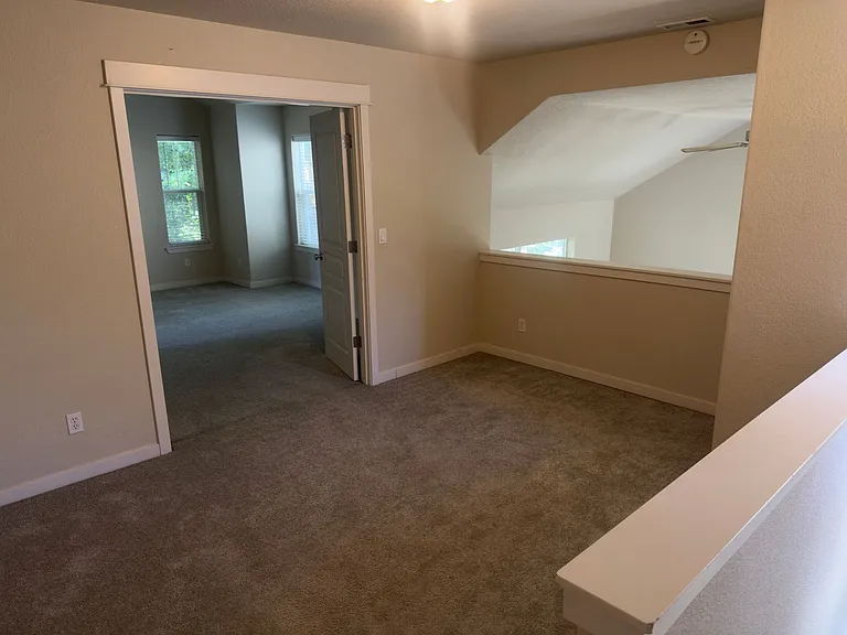14735 SW Redbud Way — Photo 14