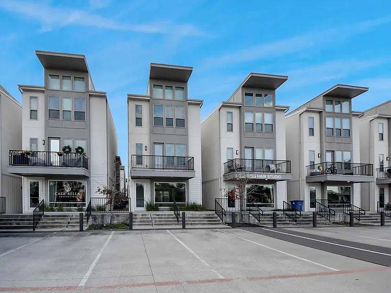 18716 Centro Main St #A — Photo 31