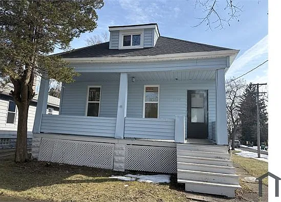 5149 Stanley Ave — Photo 1