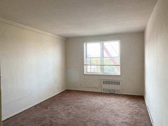 4th image of 636 N Terrace Ave APT 5D