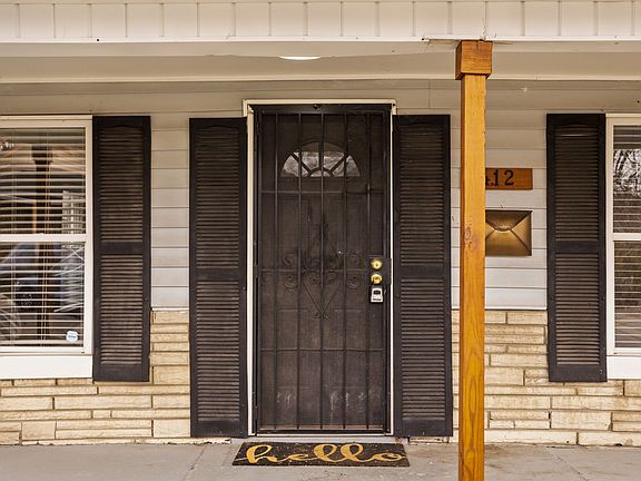 3rd image of 412 Bernard Ave