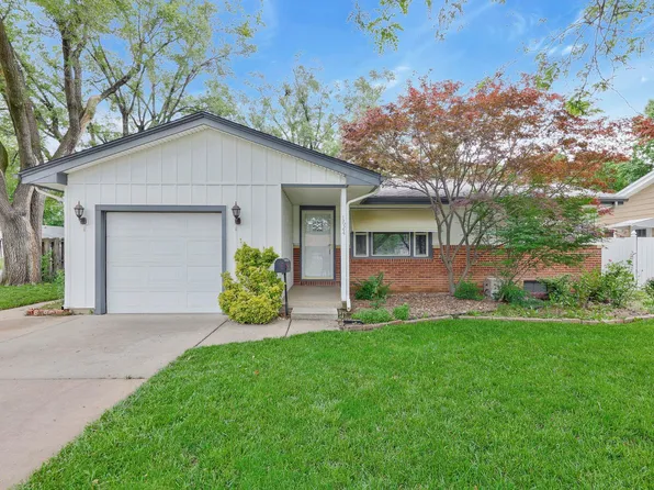 1624 Washington Ln, Augusta, KS 67010