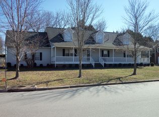 3824 Blairwood St, High Point, NC 27265