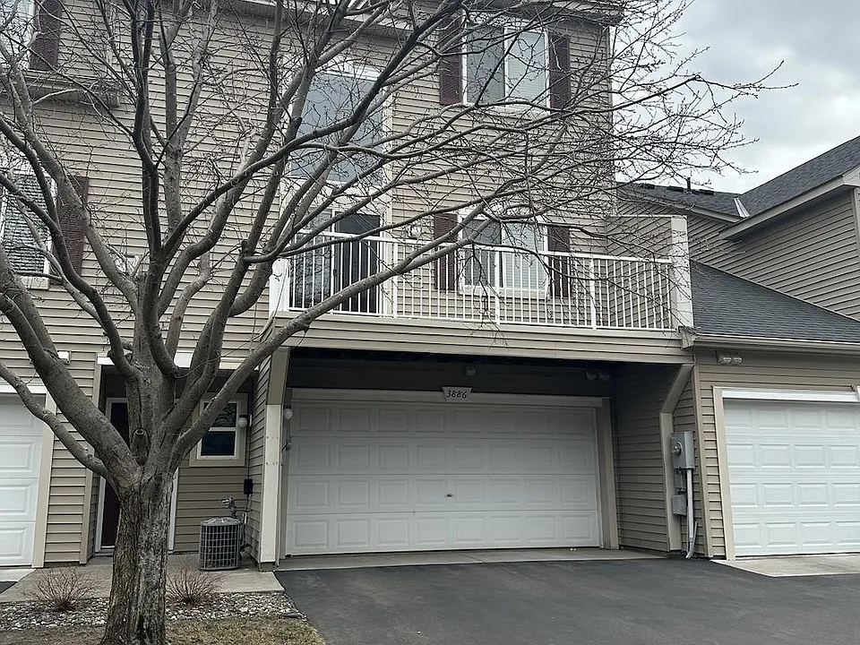 3886 Abercrombie Ln