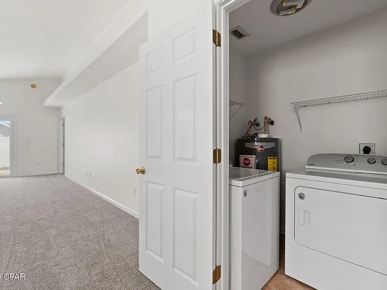 11707 Lighthouse Ln — Photo 15
