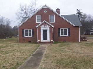 855 E Stage Coach Trl, Lawndale, NC 28090