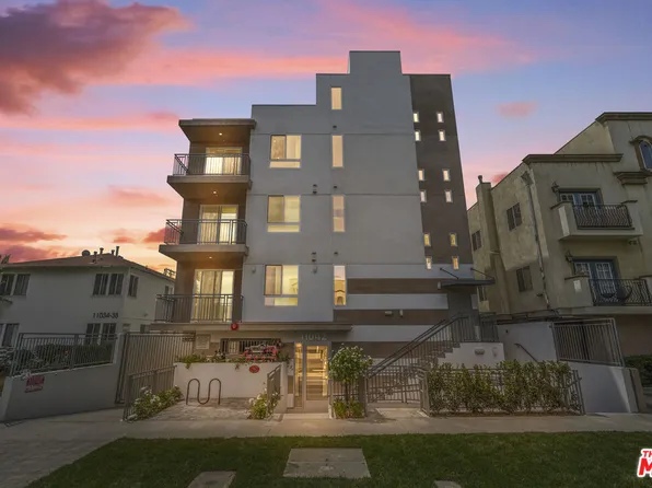 11042 La Maida St #202, North Hollywood, CA 91601