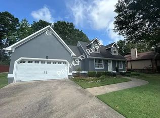 1915 Howell Mill Dr, Chattanooga, TN 37421