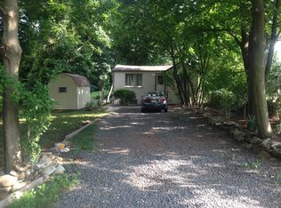 11 Green St, Edison, NJ 08817