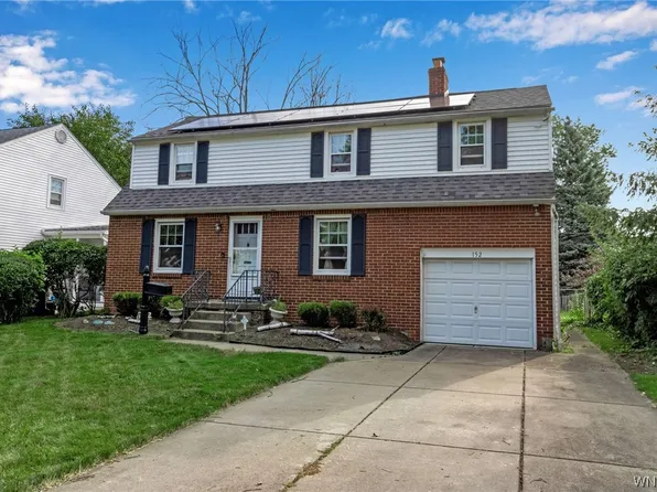 152 Ridgewood Dr, Amherst, NY 14226