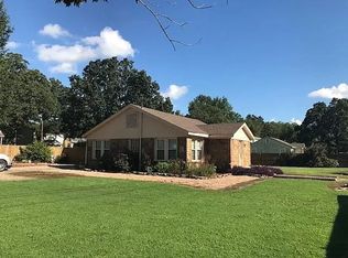 3905 Jenny Lind Rd, Fort Smith, AR 72901