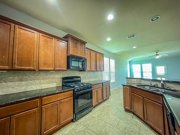 4th image of 3503 Daniel Falls Ln
