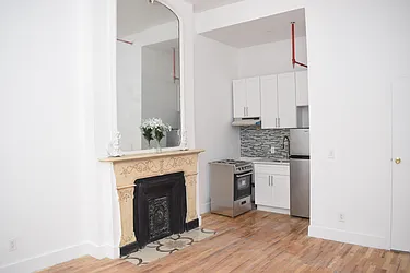 Rented by Willie Kathryn Suggs, LREB