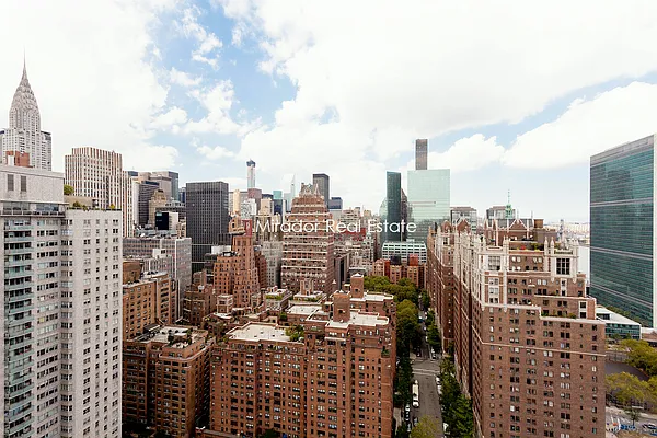 Rented by Mirador Real Estate | media 53